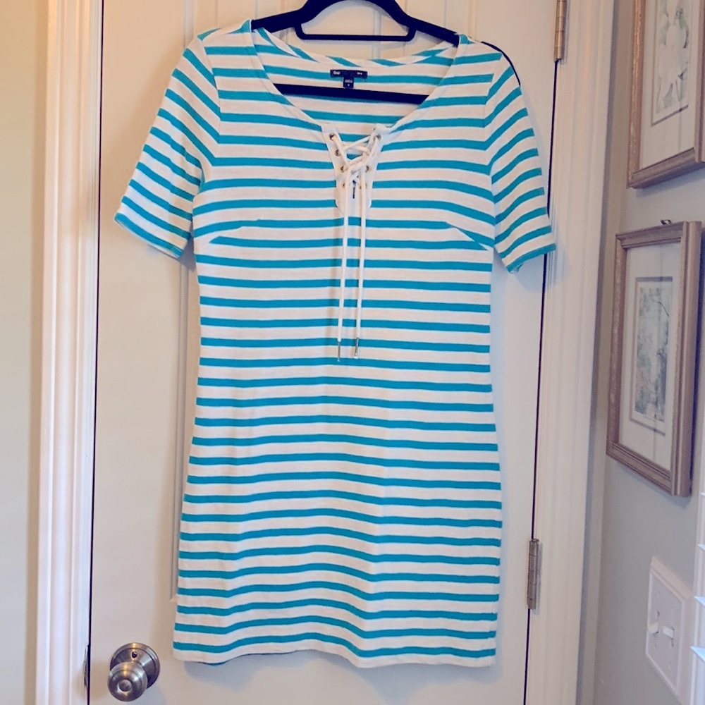 🌺2 for $23 🌺 Nautical Striped Short Sleeve T-shirt Dress-rope tie detail- GAP
